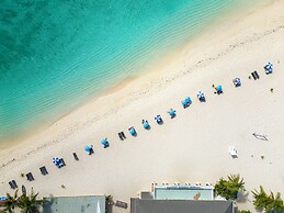 Beachcomber Island Resort
