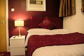 Crown Lodge Guest House
