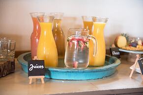 Whalesong Hotel & Spa