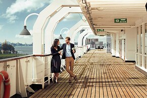 ss Rotterdam Hotel & Restaurants