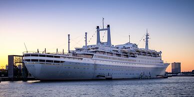 ss Rotterdam Hotel & Restaurants