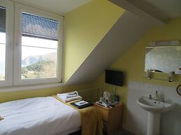 Sinai House