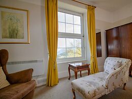 Sinai House