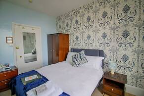 Sinai House