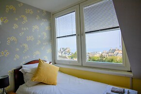 Sinai House