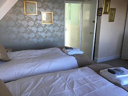 Sinai House