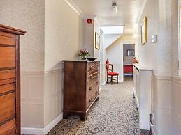 Smugglers Rock House