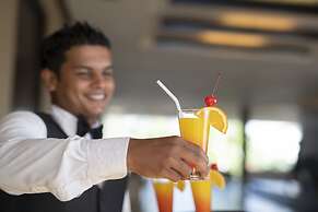 Pegasus Reef - A Beach Resort in Colombo