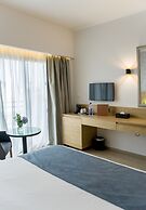 Ajax Hotel