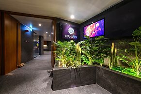 Ajax Hotel