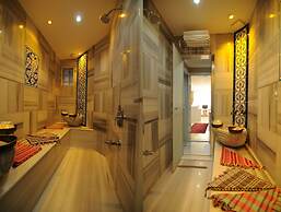 Best Point Hotel