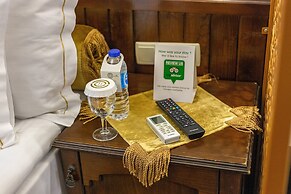 Best Point Hotel