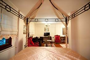 Villa Sphendone Suites