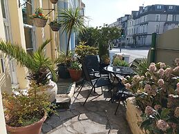 Wayfarer Guest House