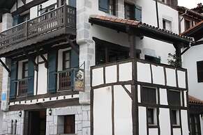 Hotel Atxaspi