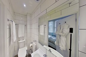 Hotel Nineteen