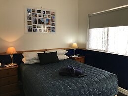 Lodge Outback Motel
