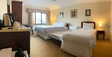 Cotswold House