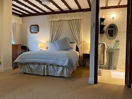 Cotswold House