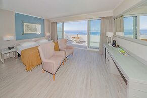 Hotel Orca Praia – Adults Only