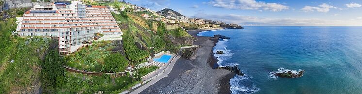 Hotel Orca Praia – Adults Only