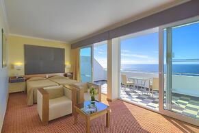 Hotel Orca Praia – Adults Only