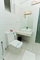 Golden Star Beach Hotel