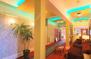 Yardley Manor Hotel