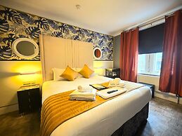 Yardley Manor Hotel