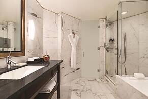 Hyatt Vancouver Downtown Alberni