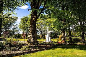 Groarty House & Manor B&B