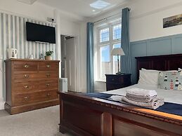 Gwyndra House B&B