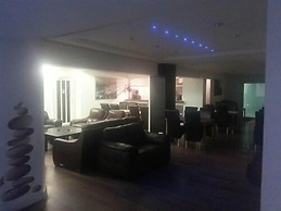 The Woodfield Hotel