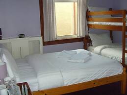 Twin Lions Hotel