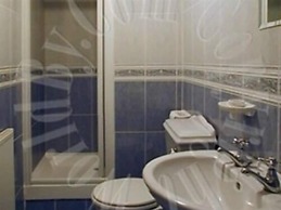 Twin Lions Hotel