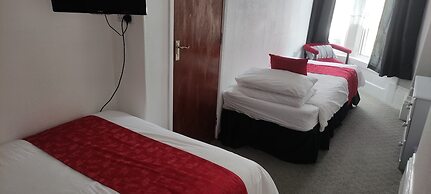 Tuxford House Hotel