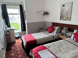 Tuxford House Hotel