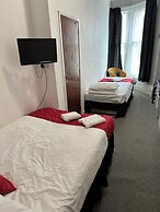 Tuxford House Hotel