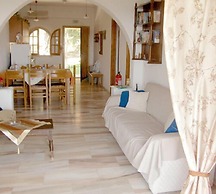 Ipsia Apartments
