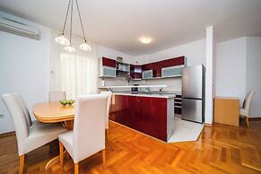 Pervanovo Apartments