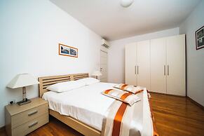 Pervanovo Apartments
