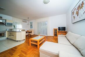 Pervanovo Apartments