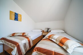 Pervanovo Apartments