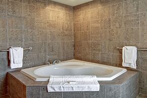 Hampton Inn by Hilton Sudbury