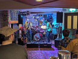 The Globe Inn