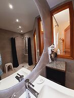 Hotel Manoir de Mathan