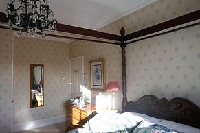 Kerrington House