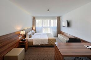 Downtown Vi Vadi Hotel