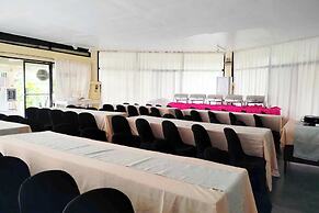 Alta Cebu Resort Mactan powered by Cocotel