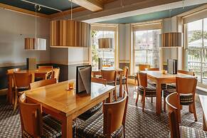 The Old Orleton Inn
